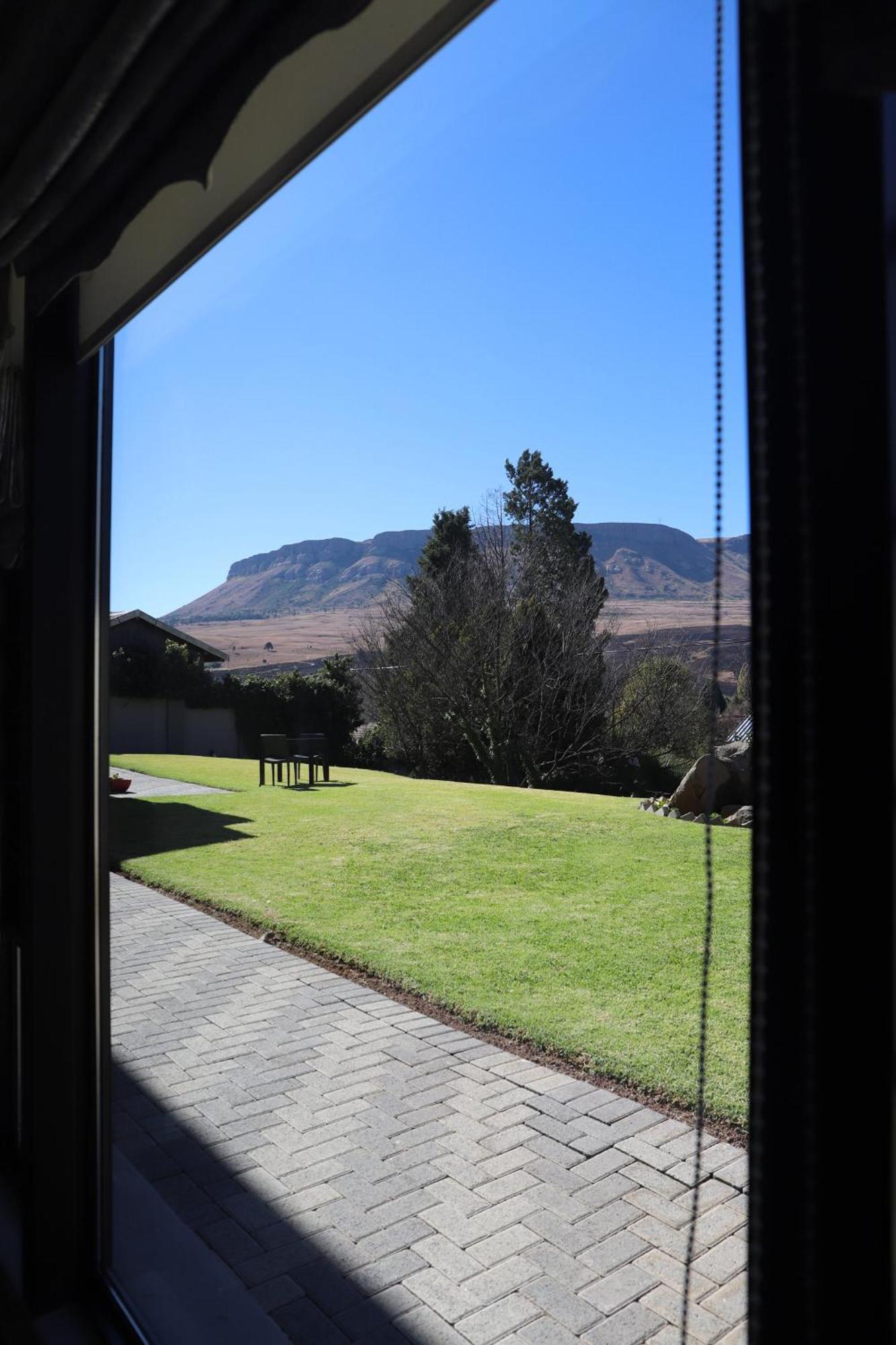 The Raz Bed & Breakfast Harrismith Exterior foto
